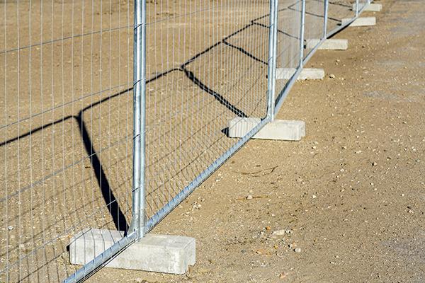 employees at Fence Rental Soddy Daisy